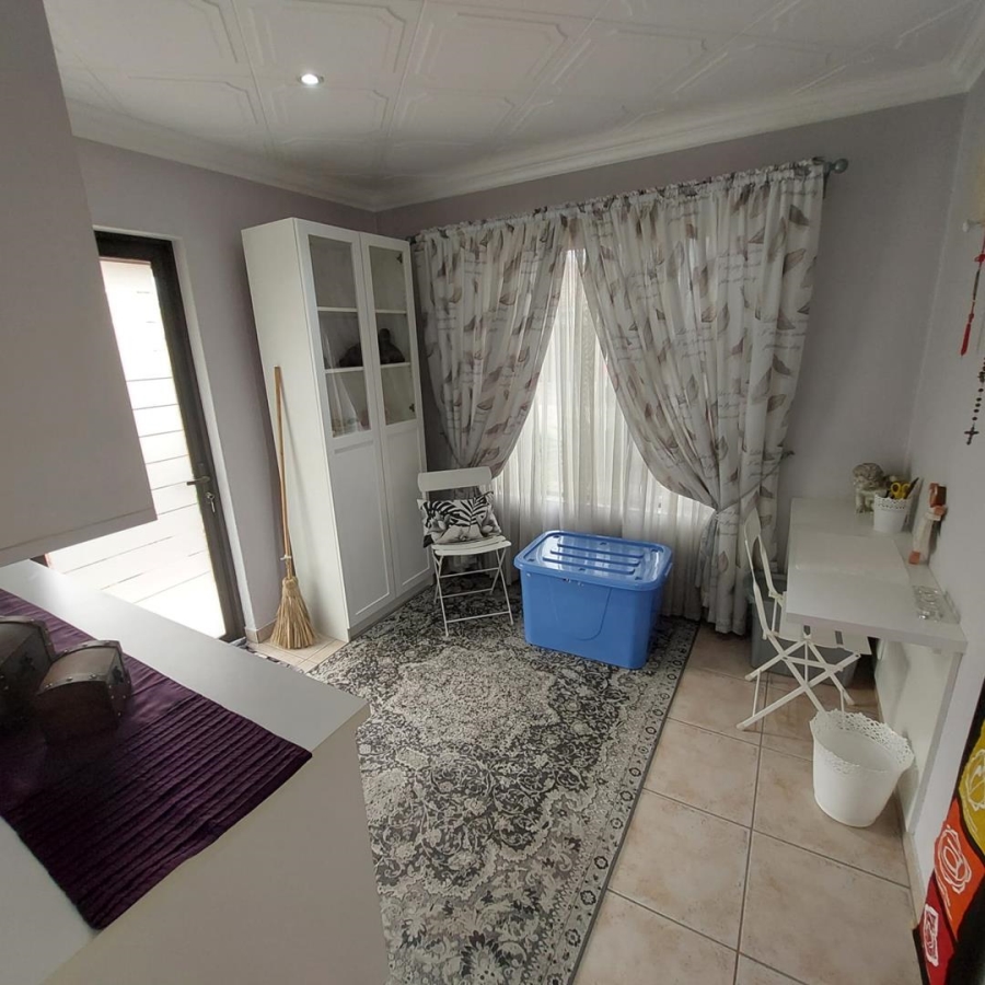 4 Bedroom Property for Sale in New Market Gauteng