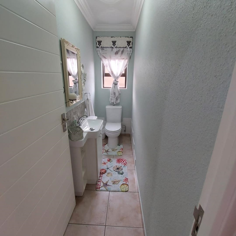 4 Bedroom Property for Sale in New Market Gauteng