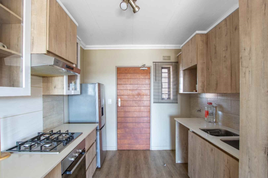 2 Bedroom Property for Sale in Roodeplaat Gauteng