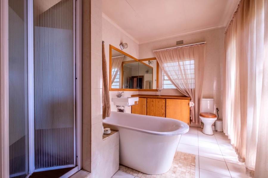 9 Bedroom Property for Sale in Walkerville Gauteng