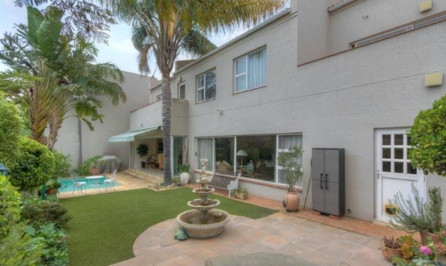 5 Bedroom Property for Sale in Strathavon Gauteng