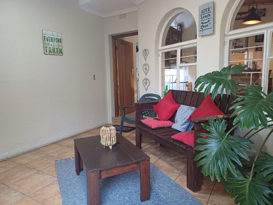 5 Bedroom Property for Sale in Brackenhurst Gauteng