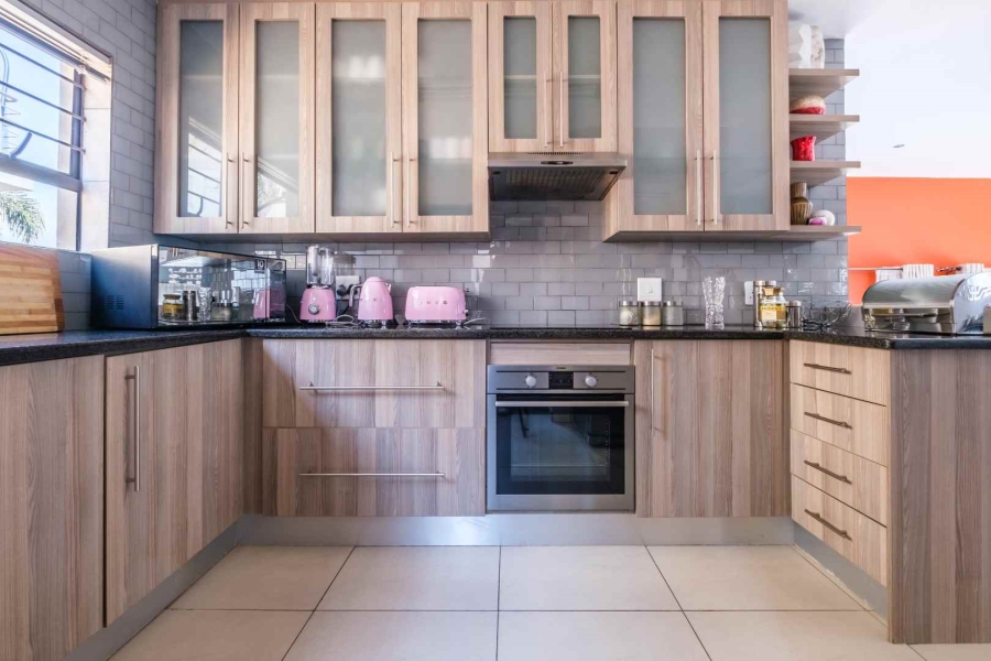 3 Bedroom Property for Sale in Bassonia Rock Gauteng