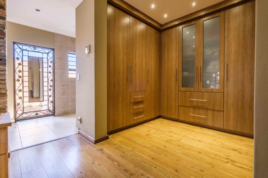 4 Bedroom Property for Sale in Meyersdal Nature Estate Gauteng