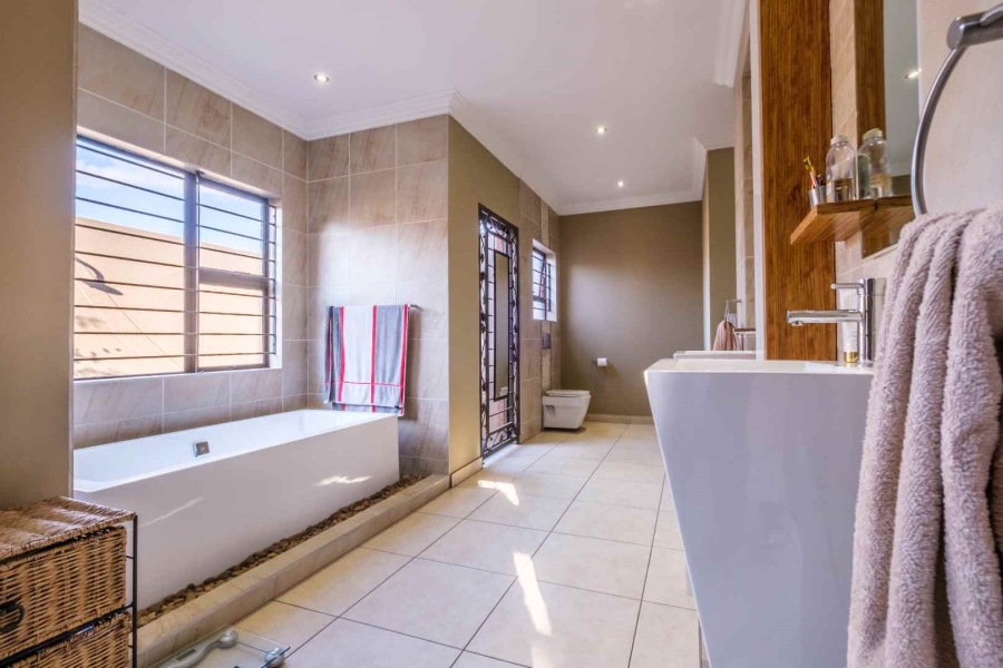 4 Bedroom Property for Sale in Meyersdal Nature Estate Gauteng