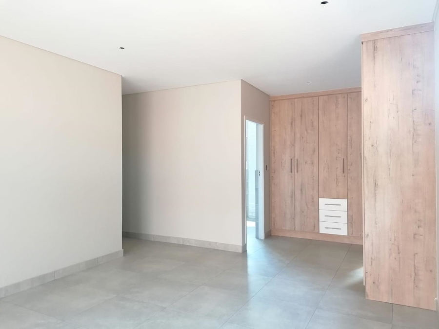 4 Bedroom Property for Sale in Brackenhurst Gauteng