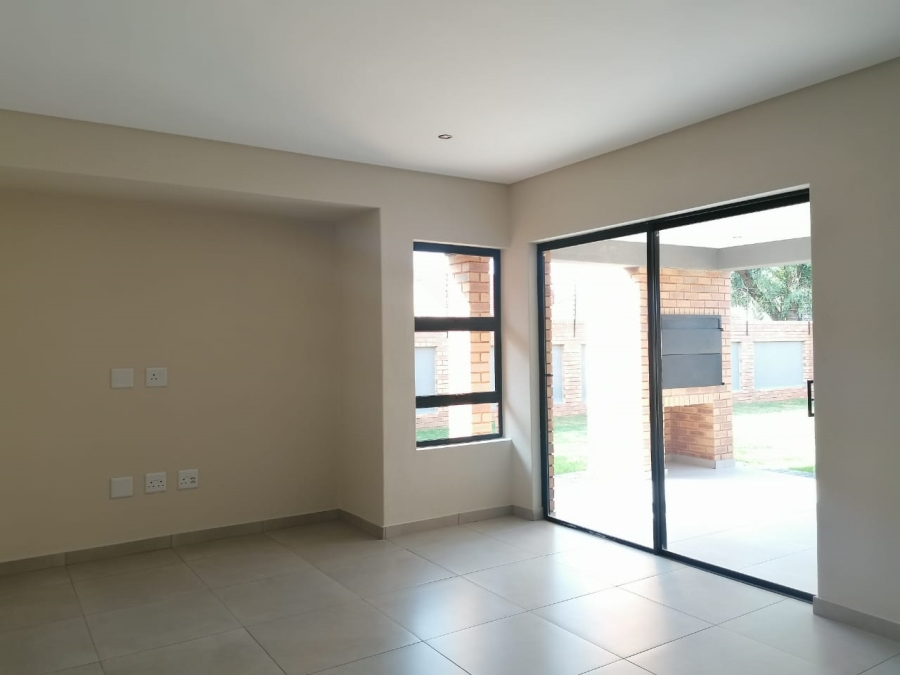 3 Bedroom Property for Sale in Brackenhurst Gauteng