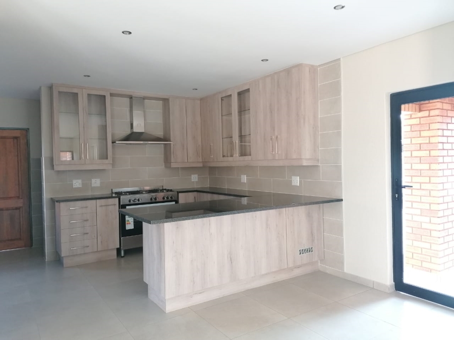 3 Bedroom Property for Sale in Brackenhurst Gauteng