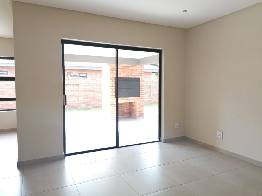 3 Bedroom Property for Sale in Brackenhurst Gauteng