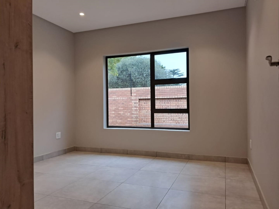 4 Bedroom Property for Sale in Brackenhurst Gauteng