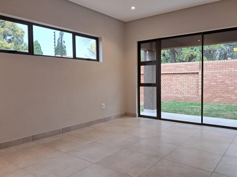4 Bedroom Property for Sale in Brackenhurst Gauteng