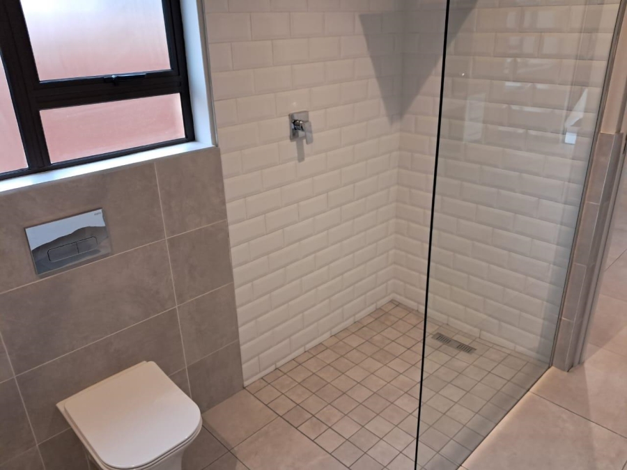 4 Bedroom Property for Sale in Brackenhurst Gauteng