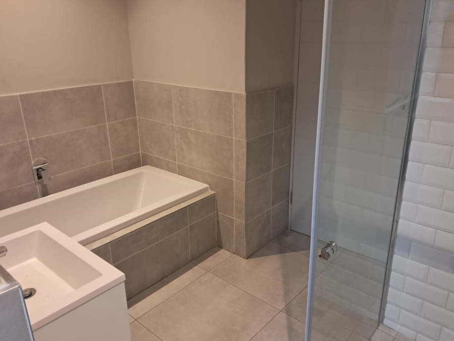 4 Bedroom Property for Sale in Brackenhurst Gauteng