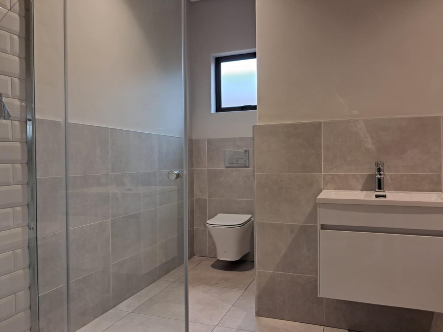 4 Bedroom Property for Sale in Brackenhurst Gauteng