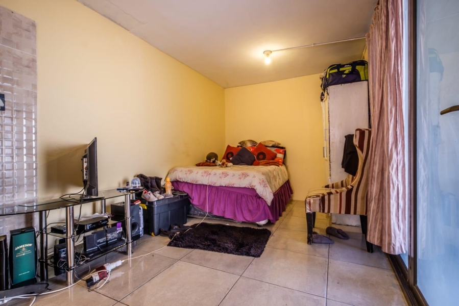 11 Bedroom Property for Sale in Rosettenville Gauteng