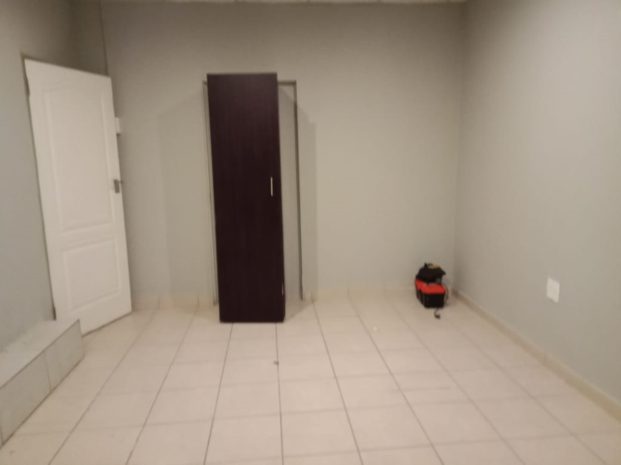 11 Bedroom Property for Sale in Rosettenville Gauteng
