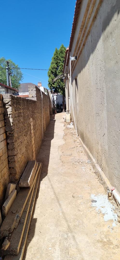 11 Bedroom Property for Sale in Rosettenville Gauteng