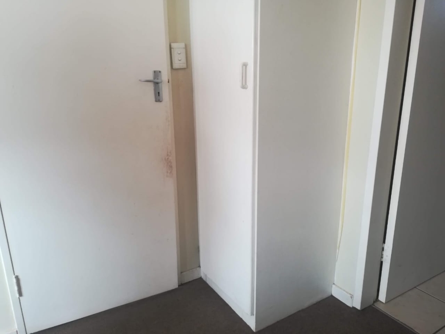 2 Bedroom Property for Sale in Weavind Park Gauteng