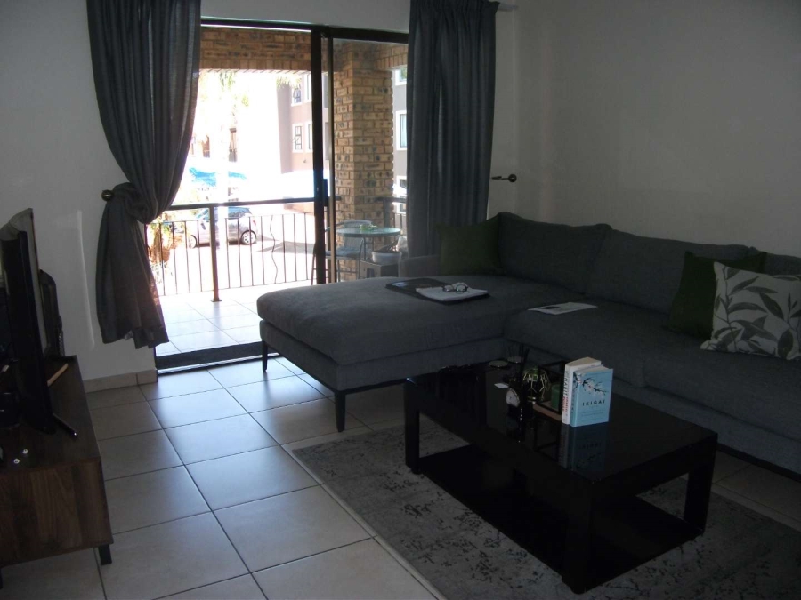 2 Bedroom Property for Sale in Mulbarton Gauteng