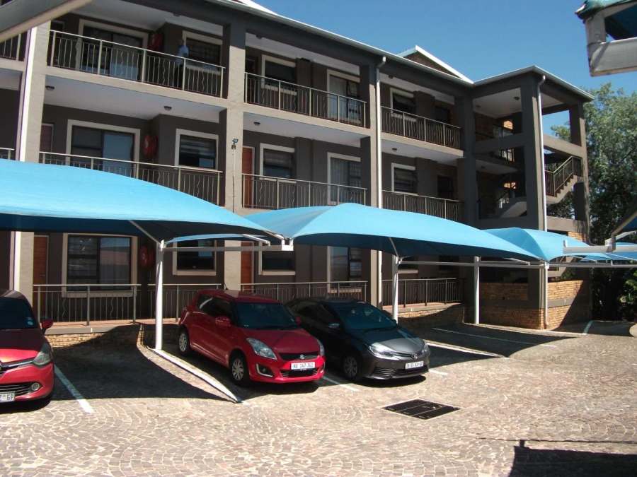 2 Bedroom Property for Sale in Mulbarton Gauteng