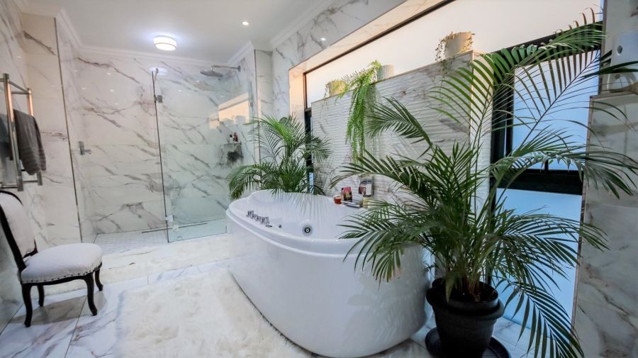 4 Bedroom Property for Sale in The Hills Game Reserve Estate Gauteng