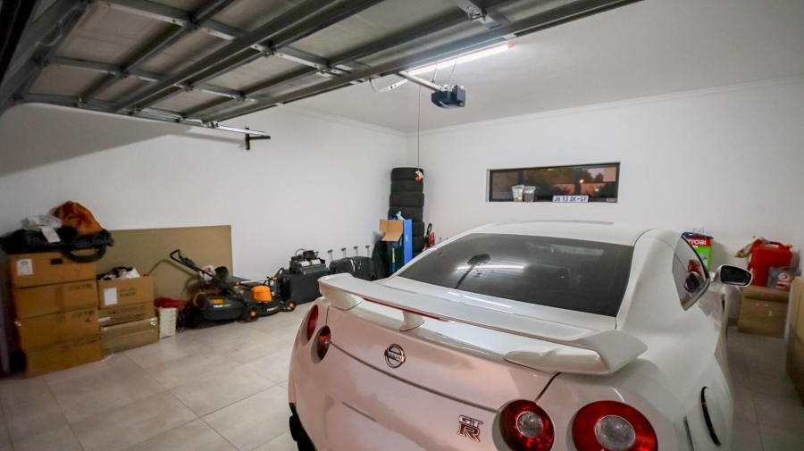 4 Bedroom Property for Sale in The Hills Game Reserve Estate Gauteng