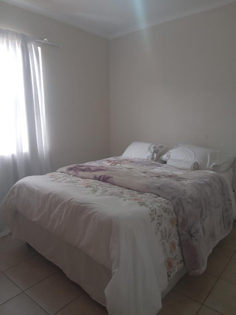 2 Bedroom Property for Sale in Olifantsvlei Gauteng