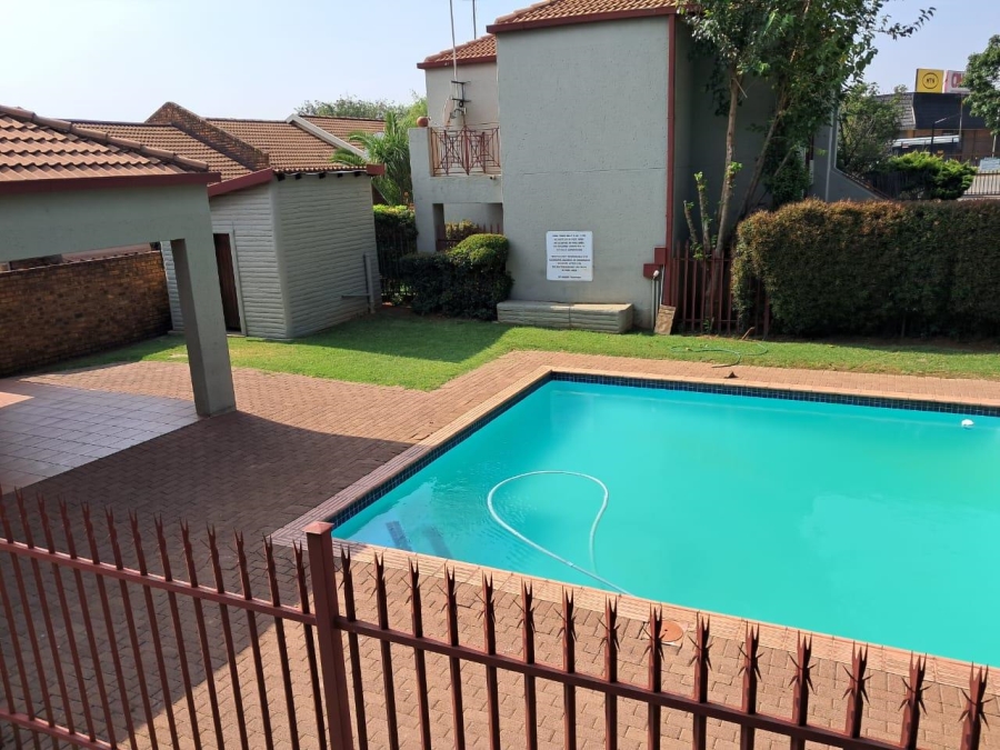 3 Bedroom Property for Sale in Randhart Gauteng