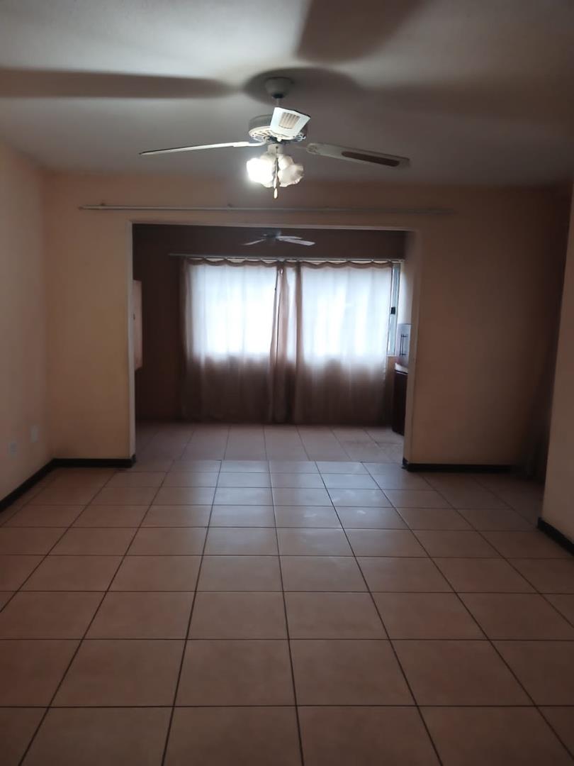 2 Bedroom Property for Sale in Delville Gauteng