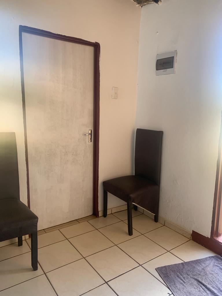 2 Bedroom Property for Sale in Lehae Gauteng