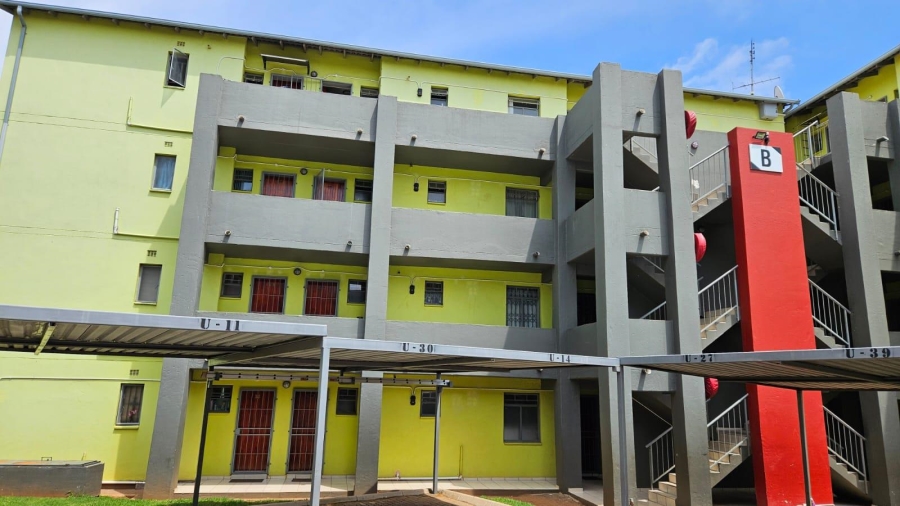 2 Bedroom Property for Sale in Fleurhof Gauteng