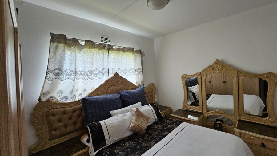 2 Bedroom Property for Sale in Fleurhof Gauteng