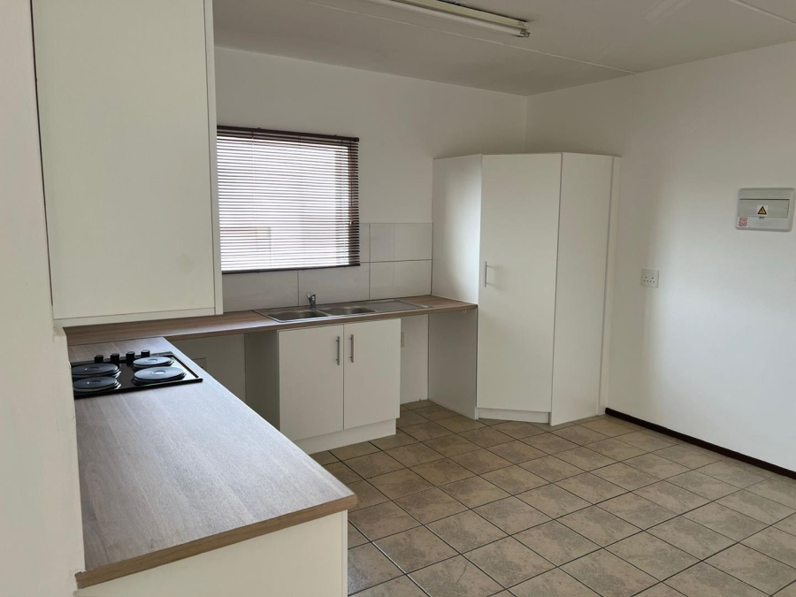 2 Bedroom Property for Sale in Bardene Gauteng