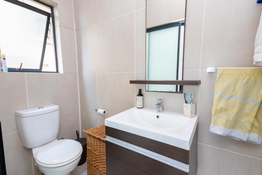 2 Bedroom Property for Sale in Fourways Gauteng