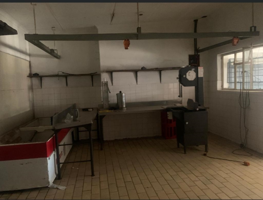 Commercial Property for Sale in Orlando West Gauteng