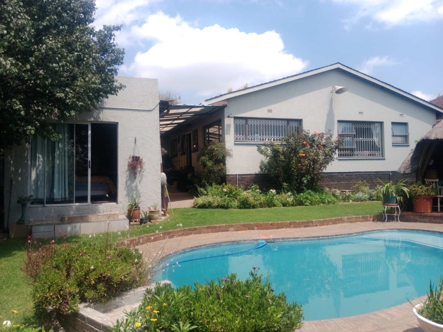 3 Bedroom Property for Sale in Gillview Gauteng