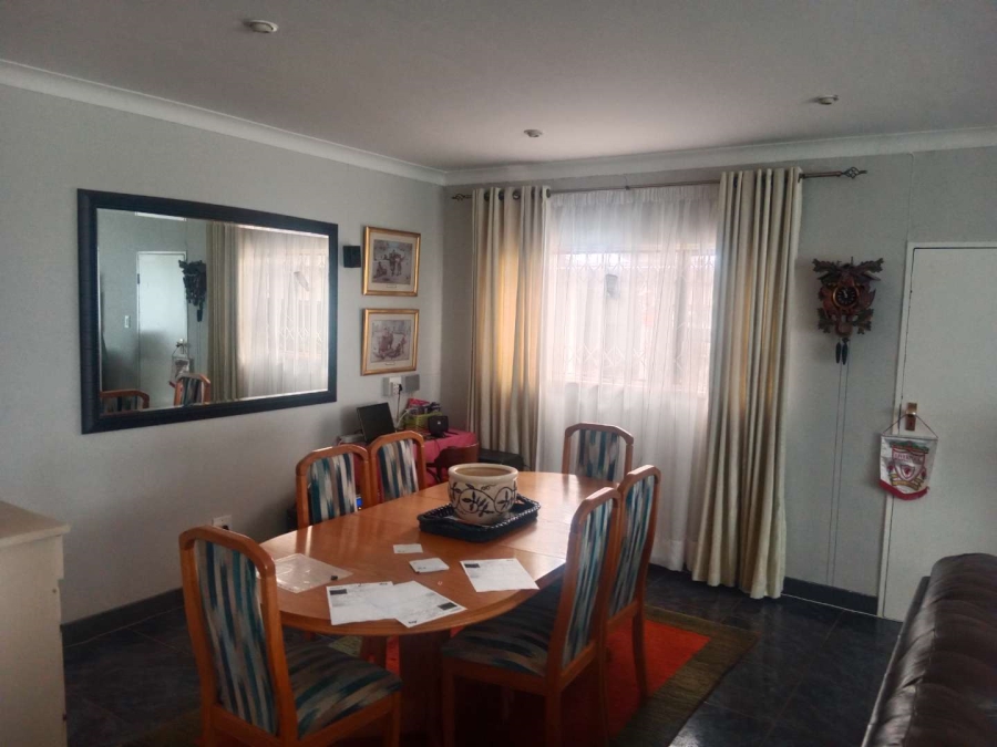 3 Bedroom Property for Sale in Gillview Gauteng