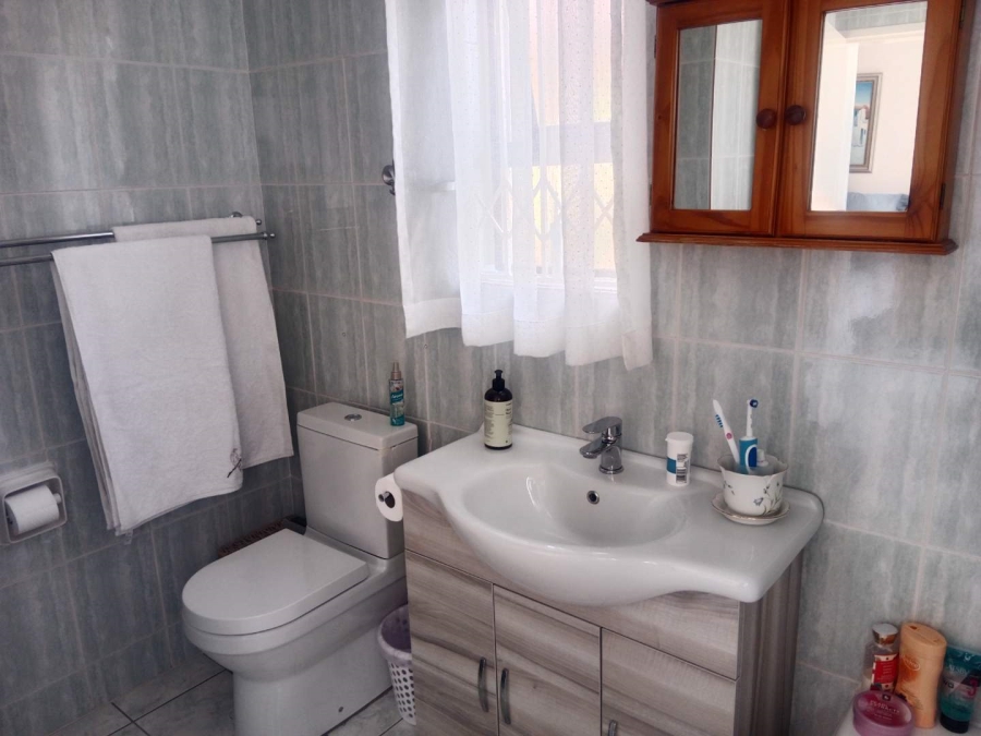 3 Bedroom Property for Sale in Gillview Gauteng