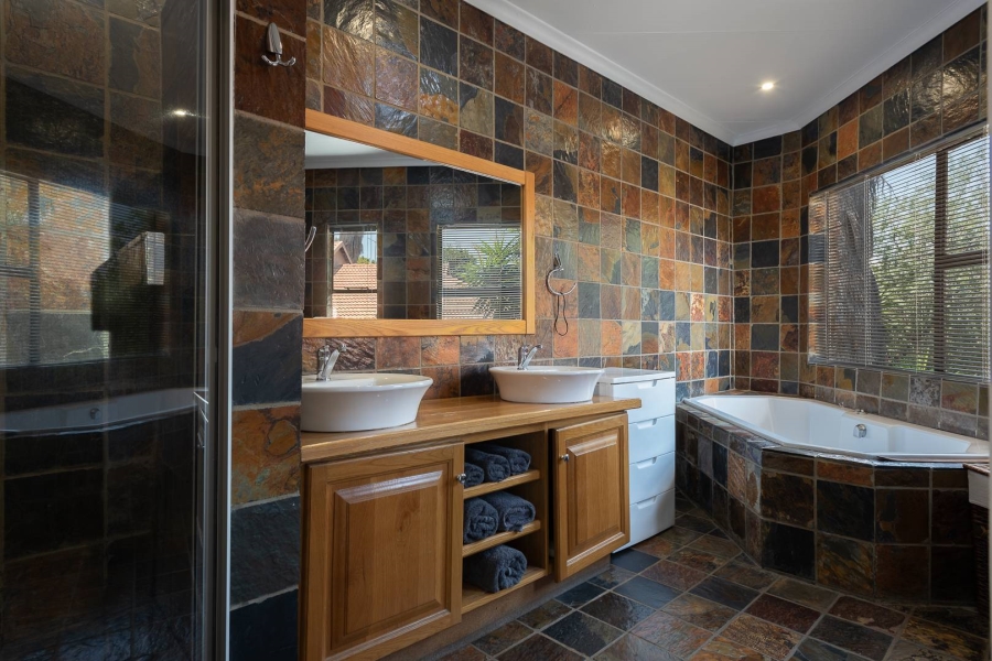 4 Bedroom Property for Sale in Meyersdal Gauteng