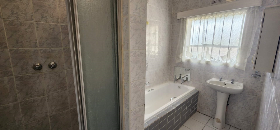 3 Bedroom Property for Sale in Benoni Central Gauteng