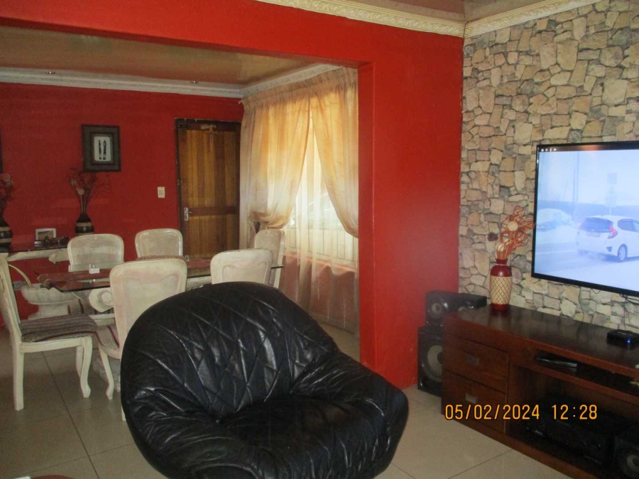 3 Bedroom Property for Sale in Protea Glen Gauteng