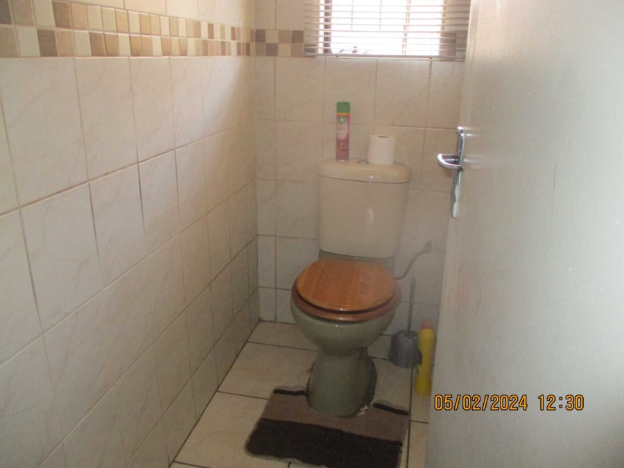 3 Bedroom Property for Sale in Protea Glen Gauteng