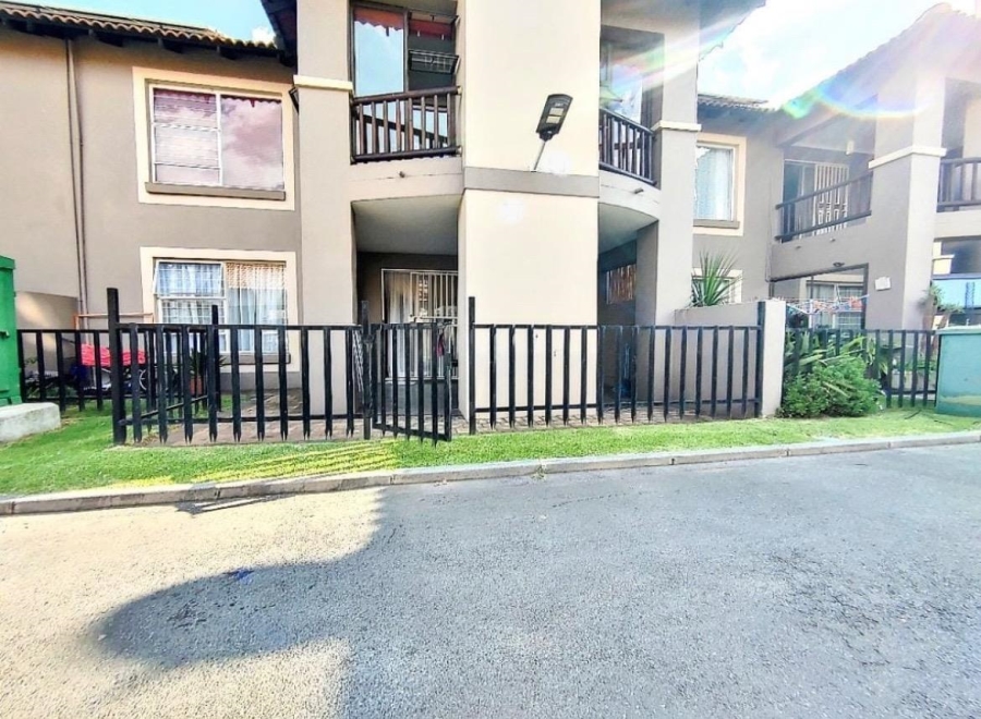 To Let 2 Bedroom Property for Rent in Van Dyk Park Gauteng