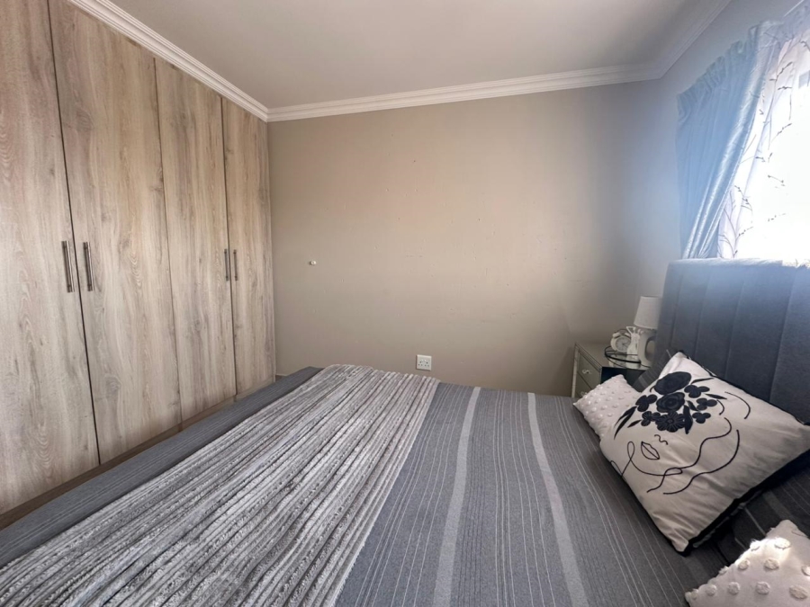 2 Bedroom Property for Sale in Terenure Gauteng