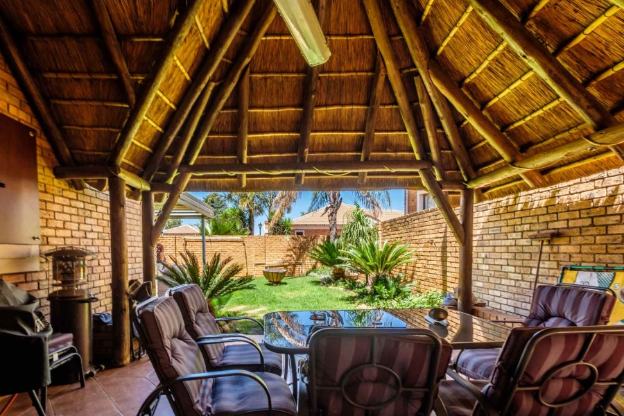 3 Bedroom Property for Sale in New Market Gauteng