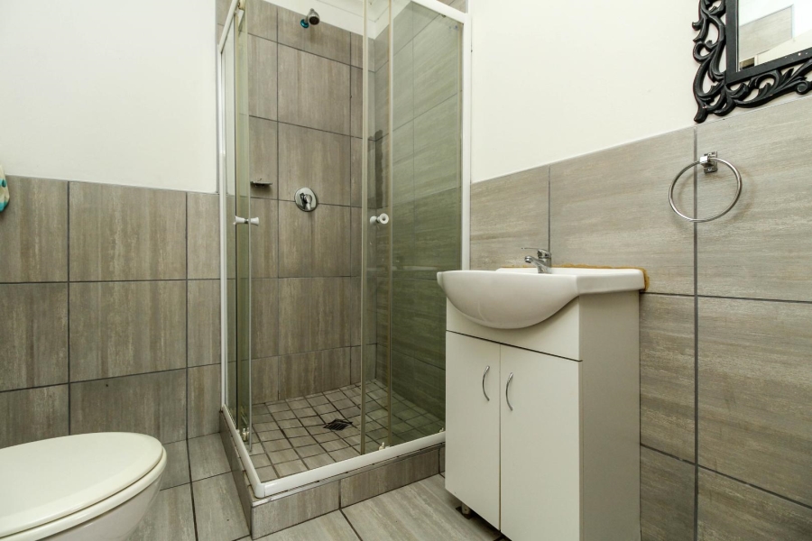 3 Bedroom Property for Sale in Buccleuch Gauteng