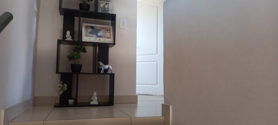 3 Bedroom Property for Sale in Raceview Gauteng