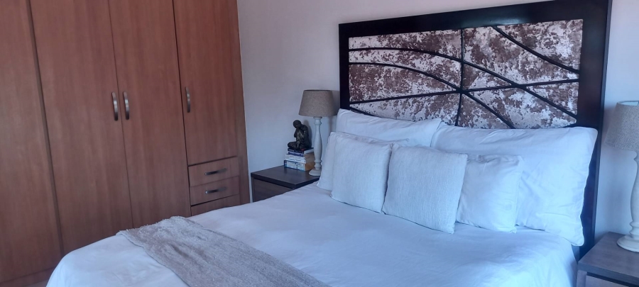 3 Bedroom Property for Sale in Raceview Gauteng