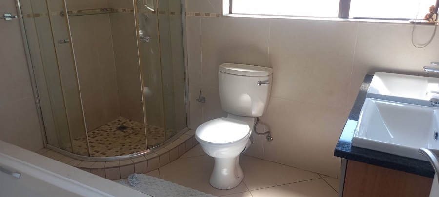3 Bedroom Property for Sale in Raceview Gauteng