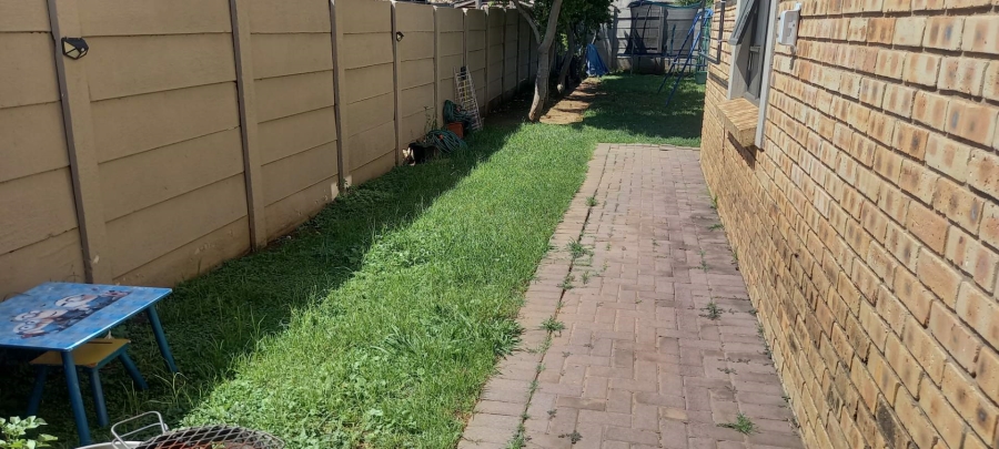 3 Bedroom Property for Sale in Raceview Gauteng